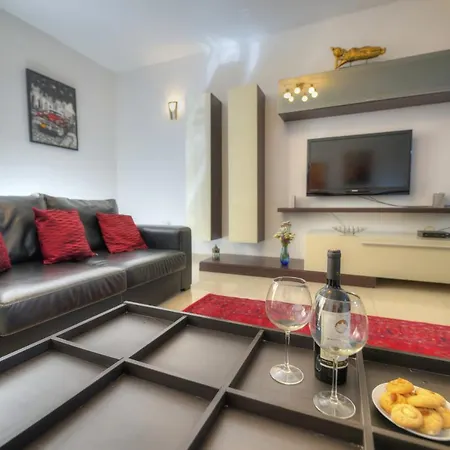 Large 3 Bedrooms Steps Away From Balluta Bay Bcam2-1 Sliema
